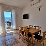 Stare Duce 6 * Omiš