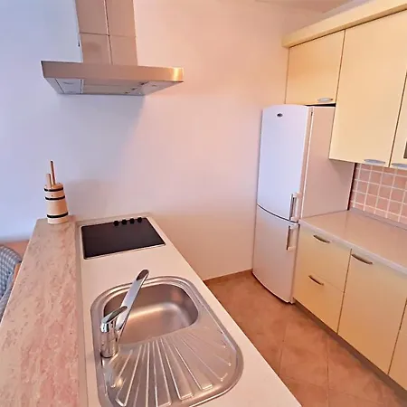 Stare Duce 6 * Omiš
