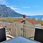 Stare Duce 6 Apartman *