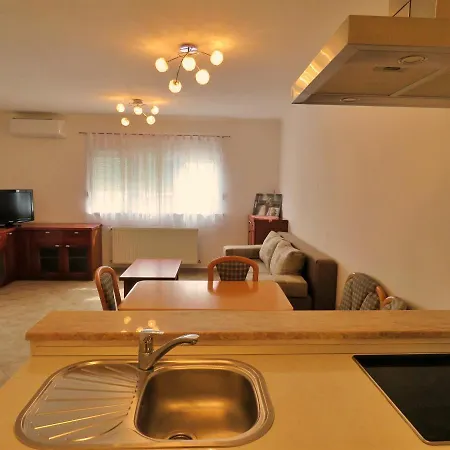 Stare Duce 6 Apartment