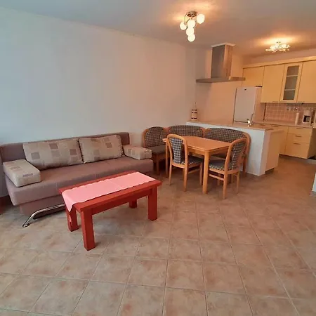 Stare Duce 6 Apartment Omis